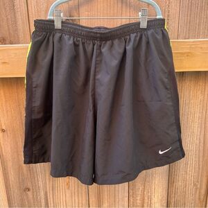 Men’s Nike Dri-Fit Lined Shorts - size XL - Black